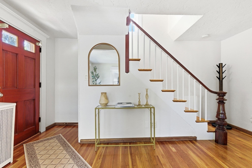 6 Highland St