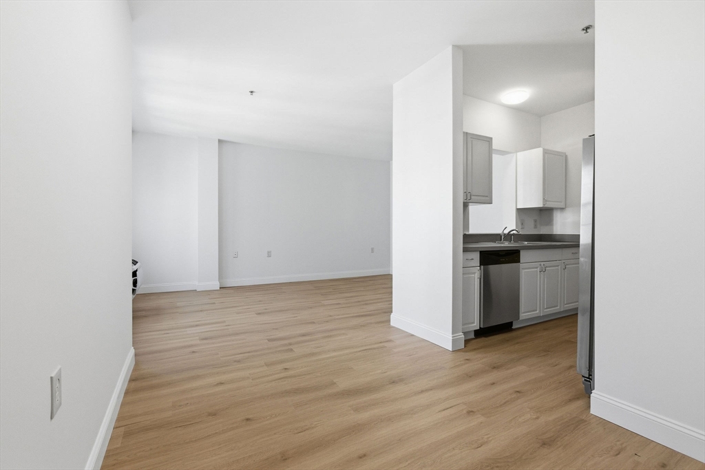 100 Alden St # 308