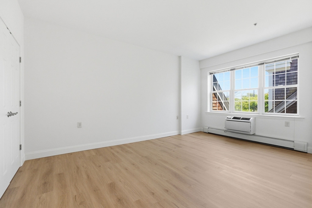 100 Alden St # 308