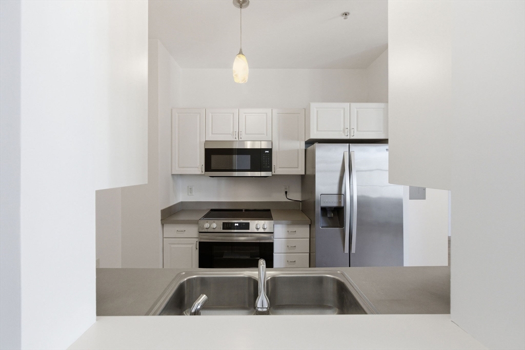 100 Alden St # 308