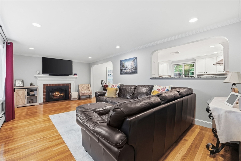 47 Brook Drive