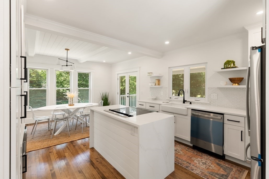 6 Highland Ave