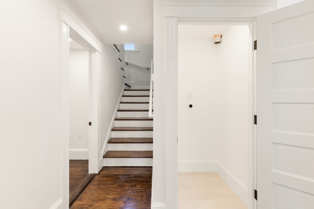 6 Highland Ave