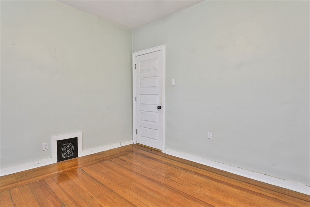 238 Poplar St # 2