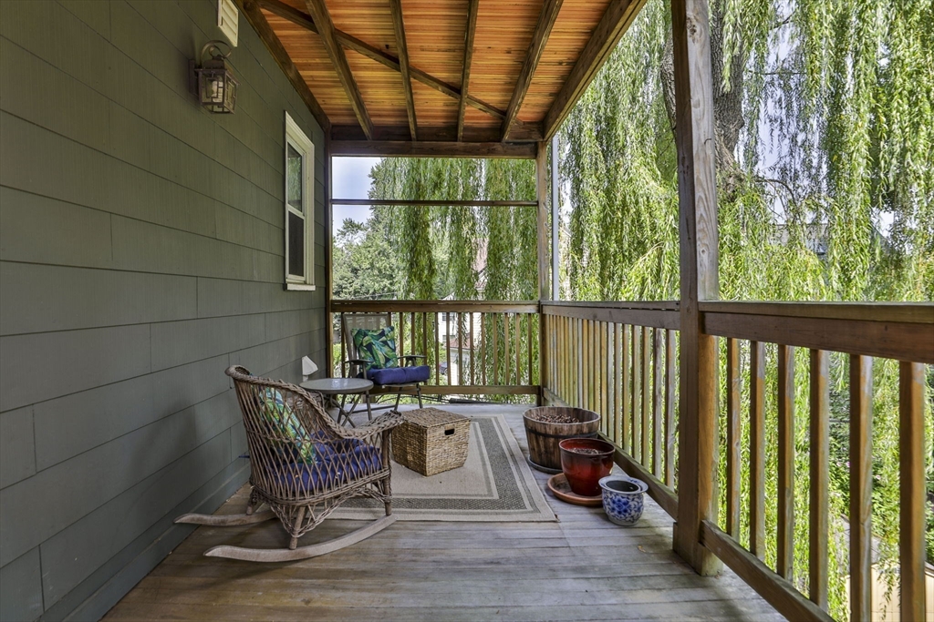 238 Poplar St # 2