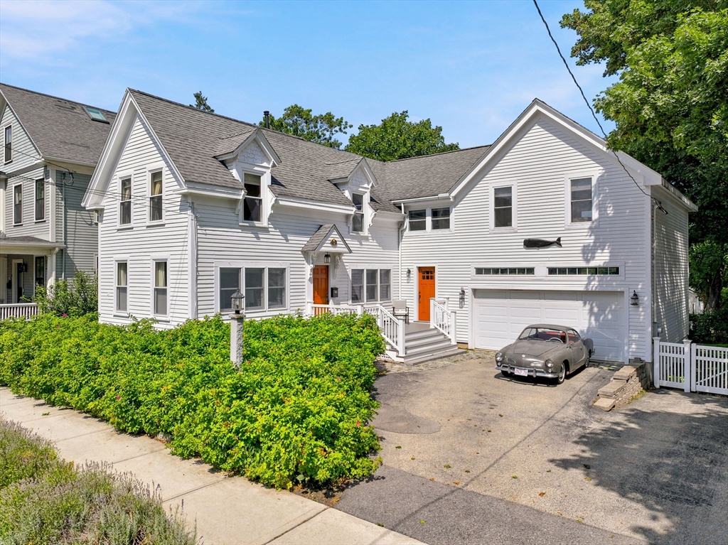 18 Jackson St