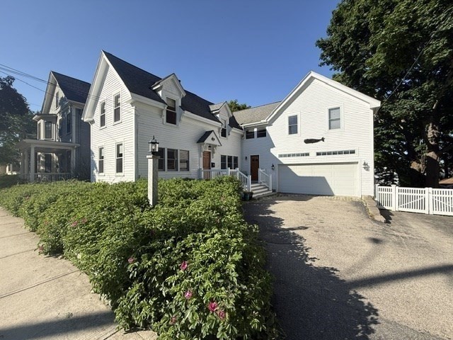 18 Jackson St