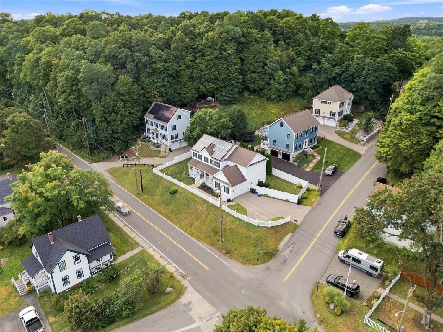24 Monroe St