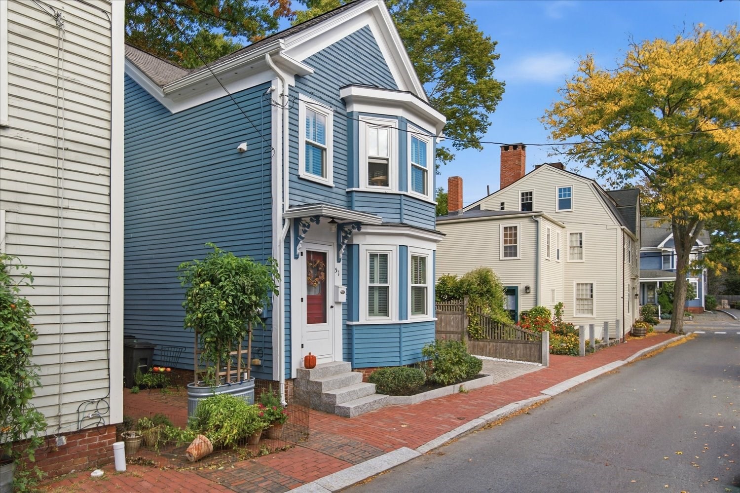51 Temple Street