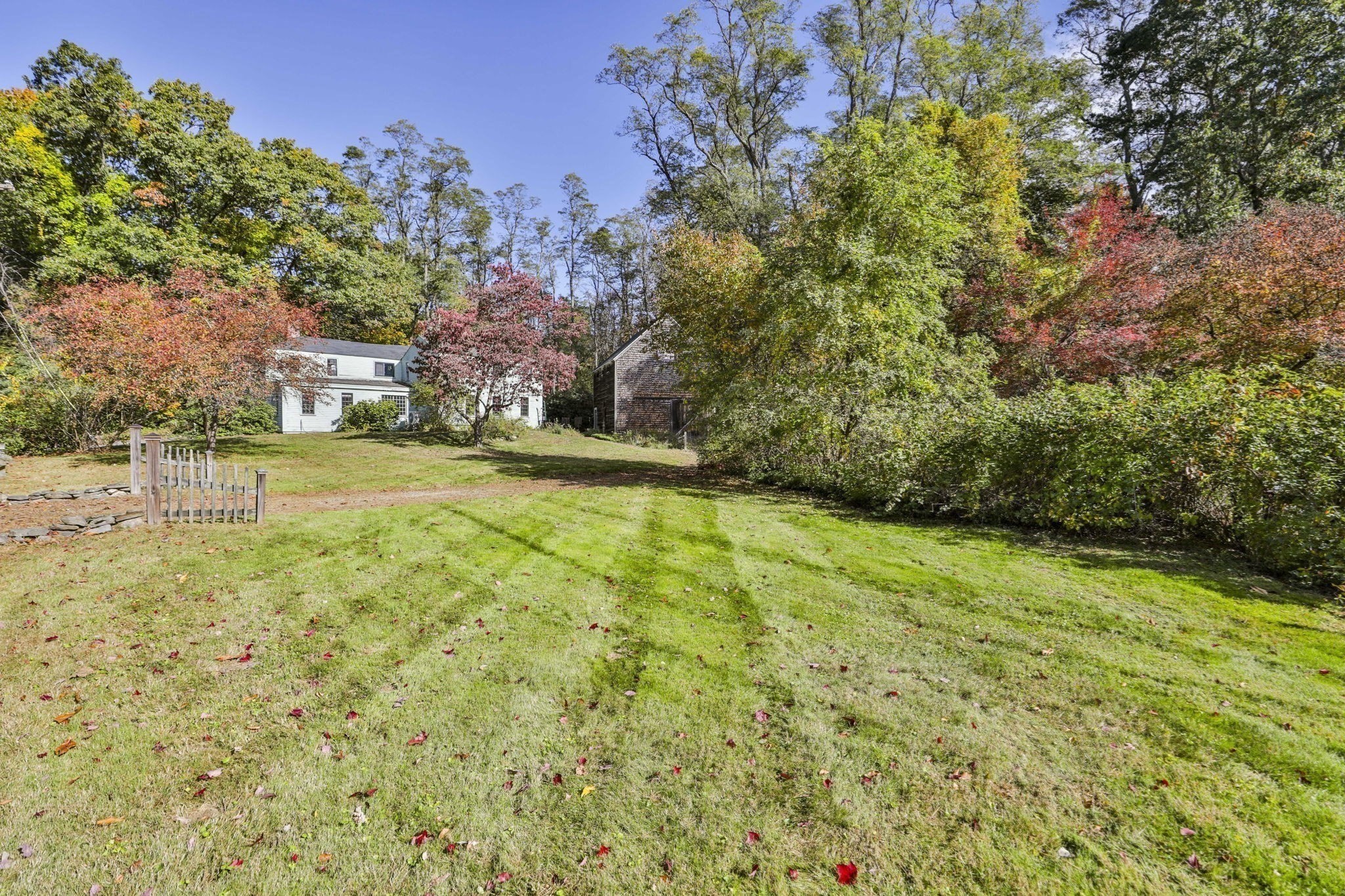 9 River Road