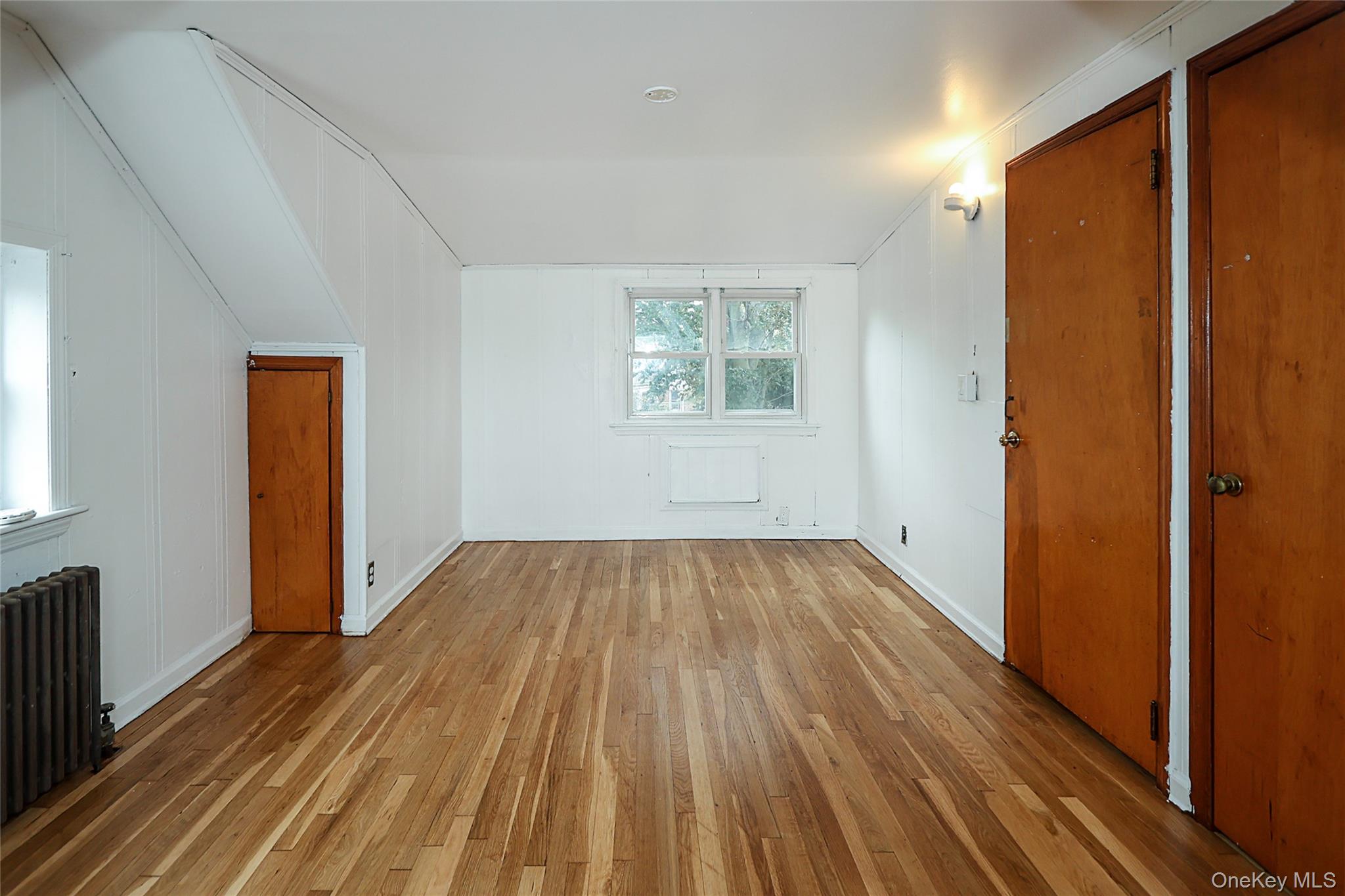 33 Cherry Lane
