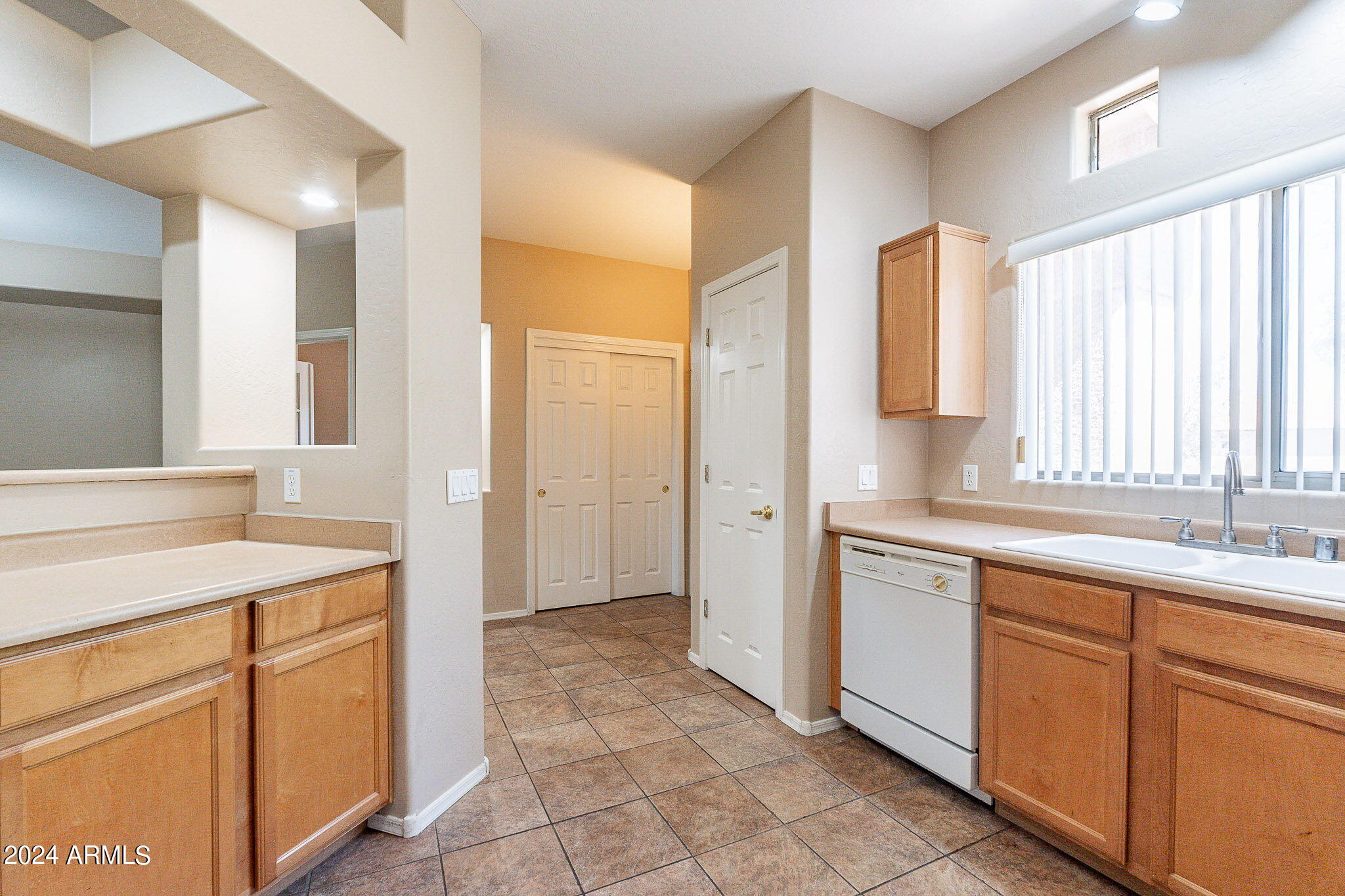 1351 N PLEASANT Drive # 2098
