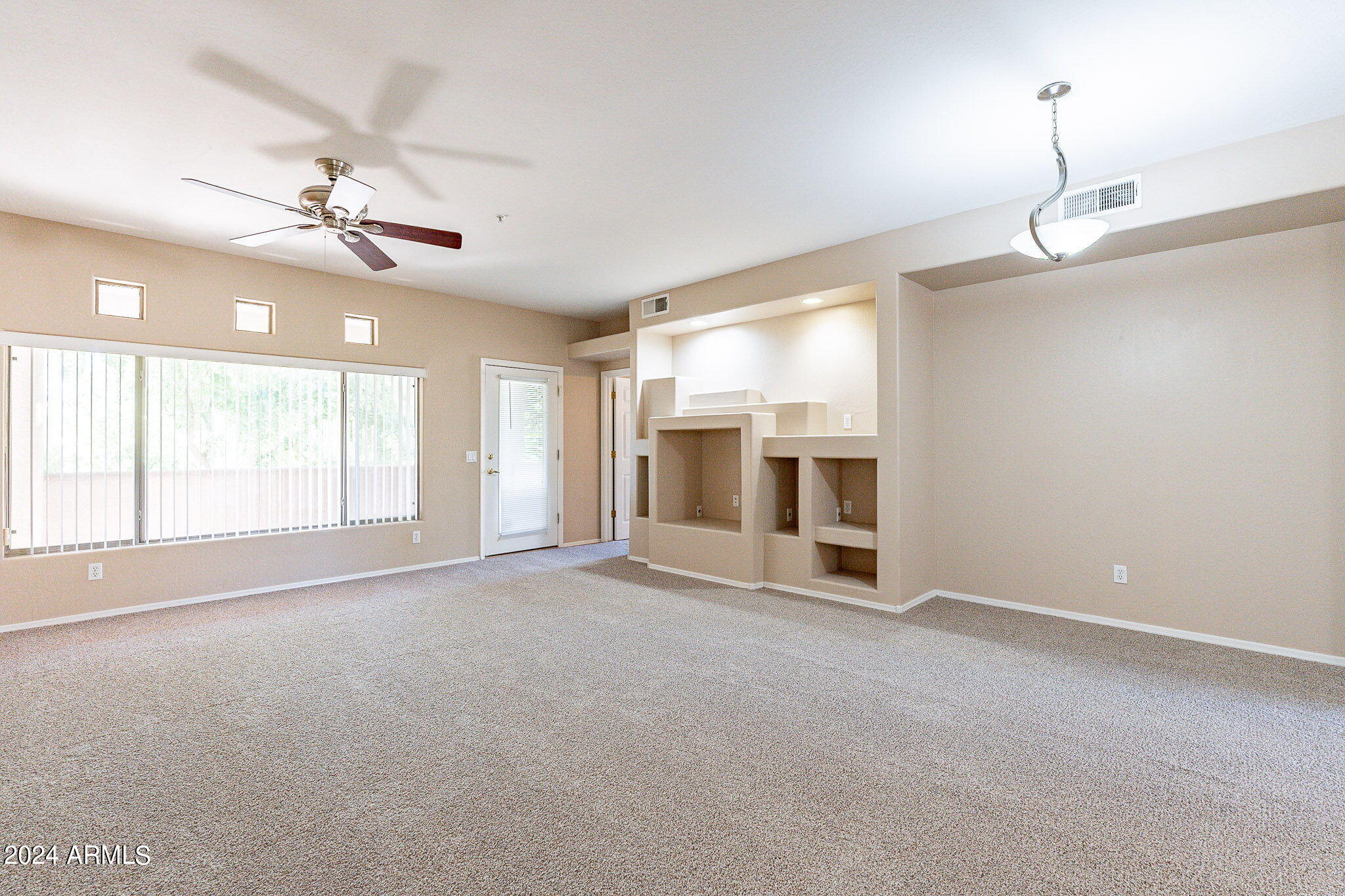 1351 N PLEASANT Drive # 2098