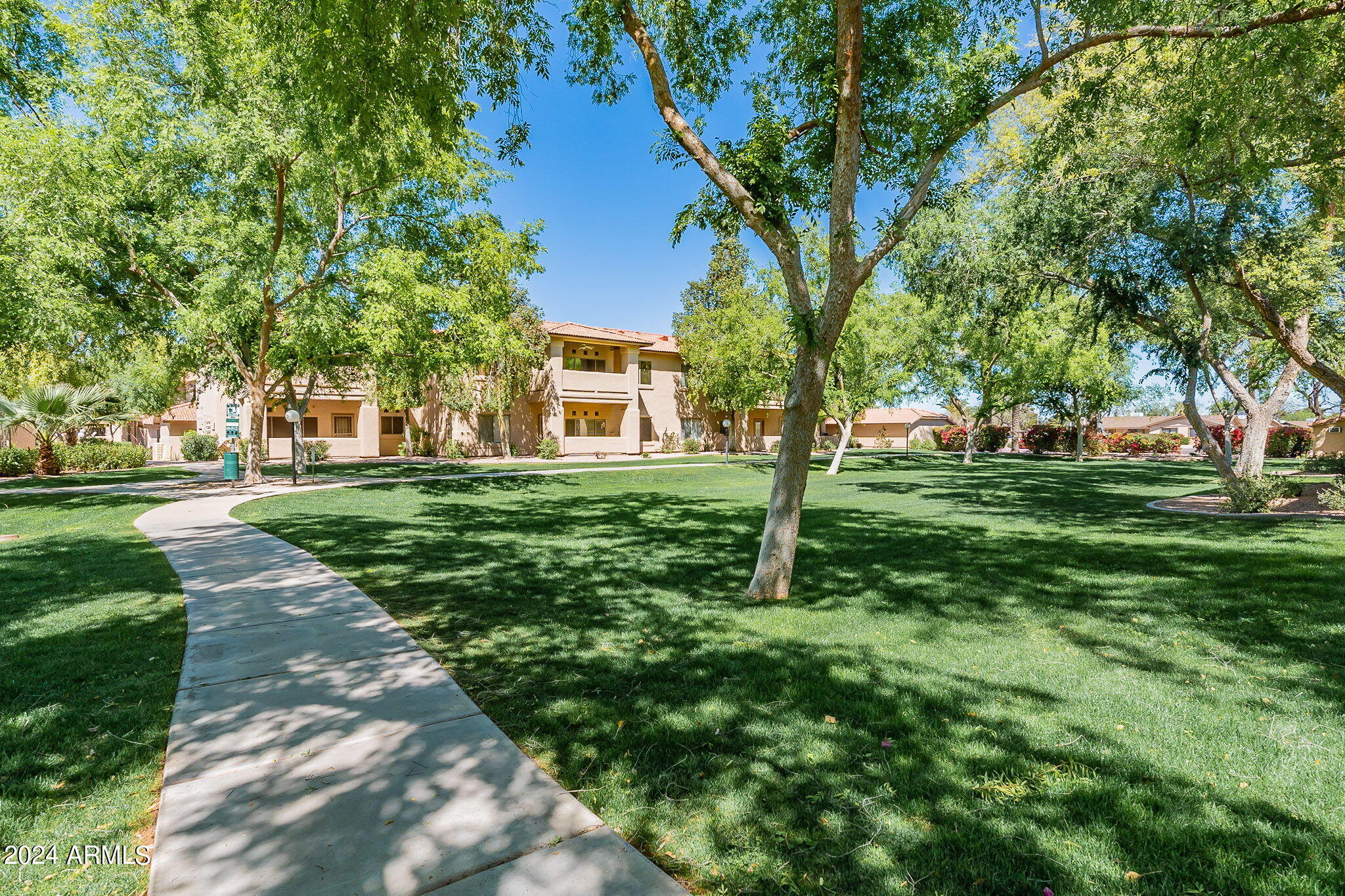 1351 N PLEASANT Drive # 2098