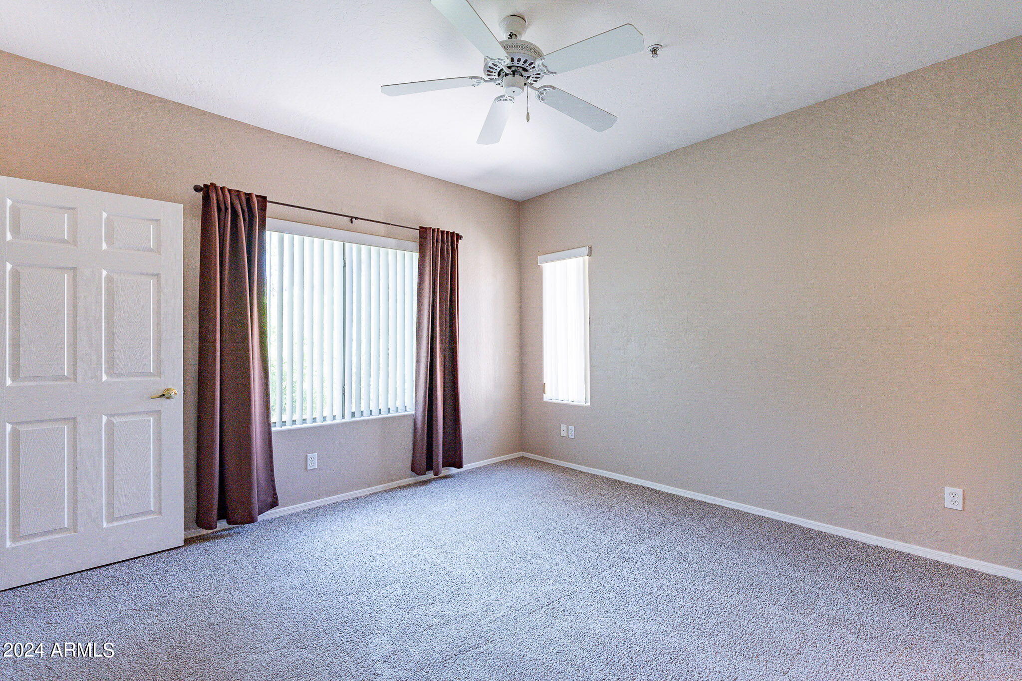 1351 N PLEASANT Drive # 2098