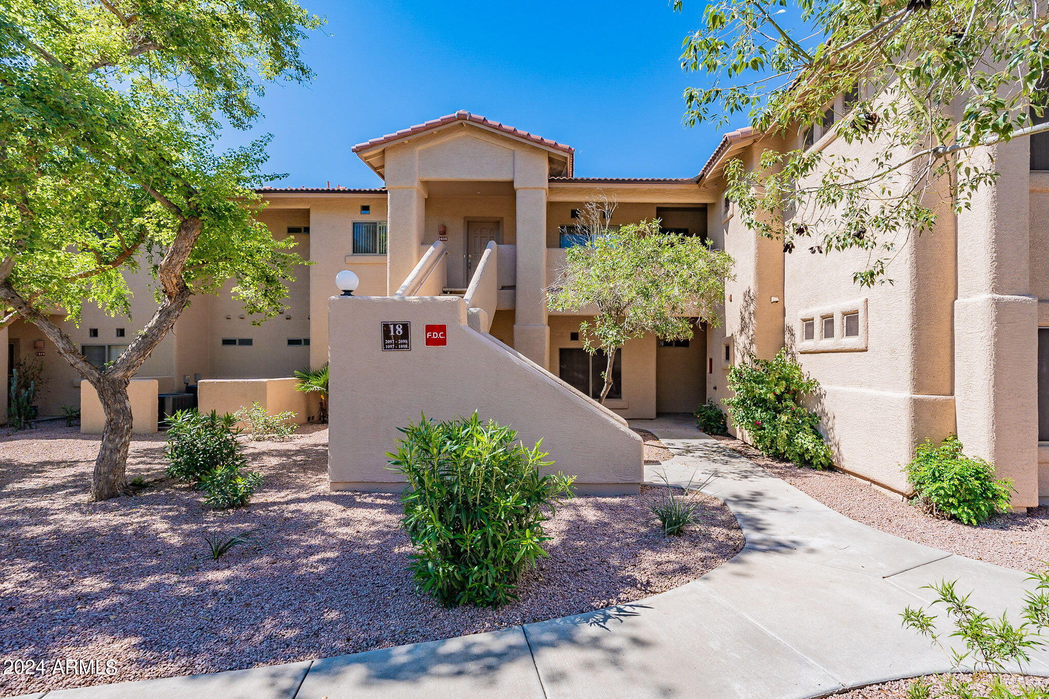 1351 N PLEASANT Drive # 2098