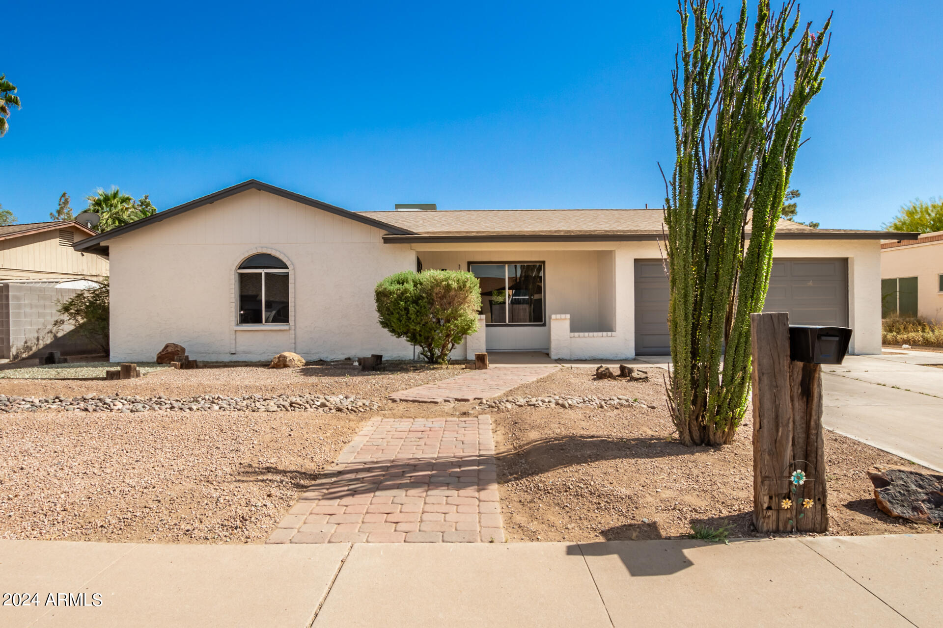 1713 W CORTEZ Circle