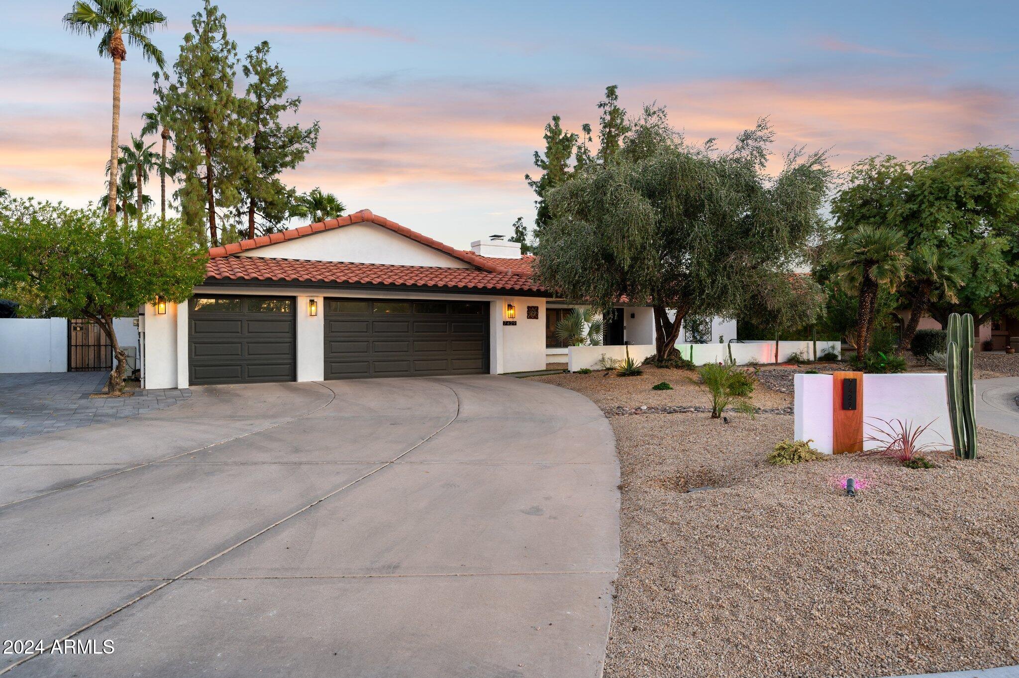 7429 E CORRINE Road