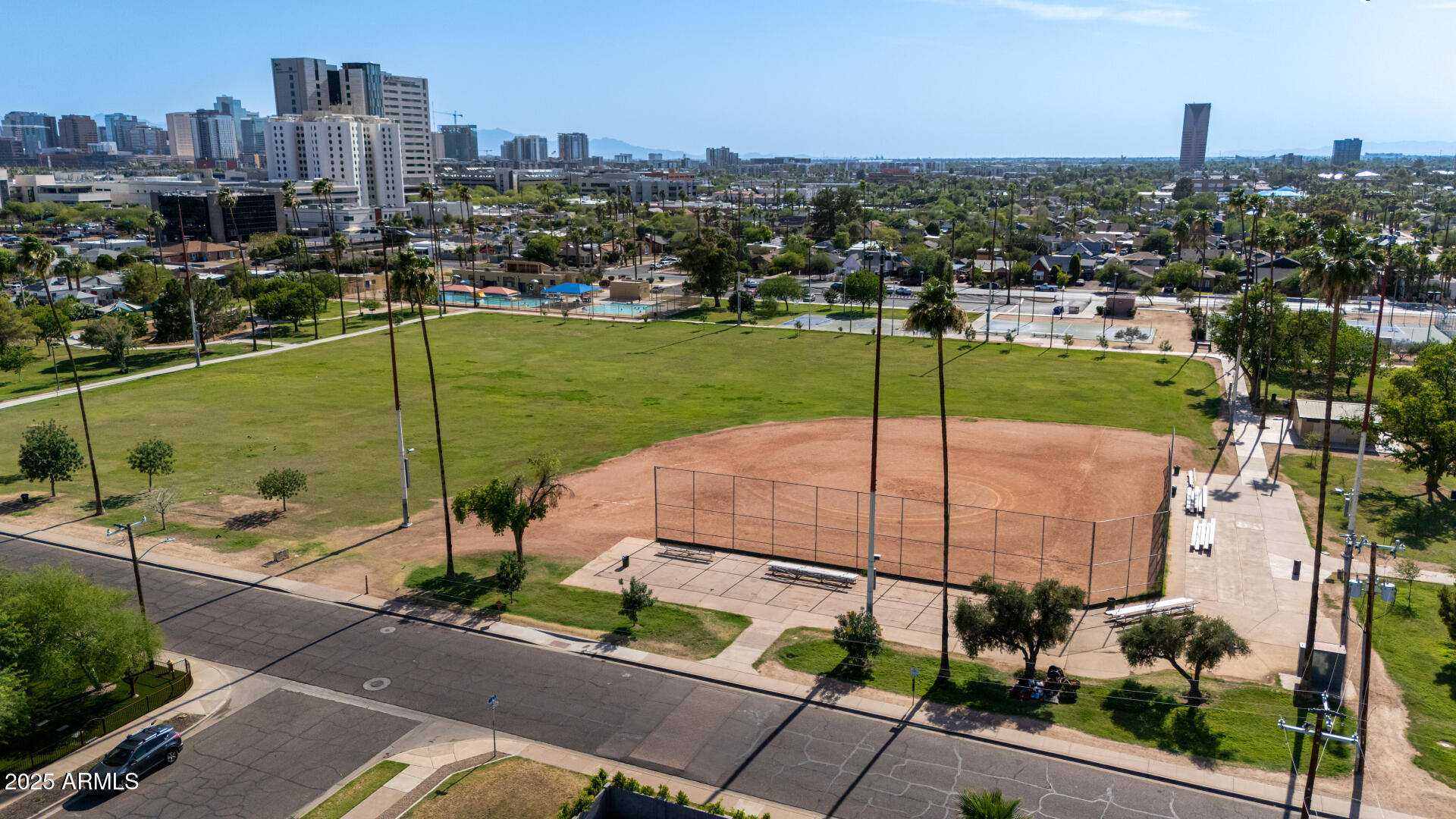 1338 E GRANADA Road, Phoenix