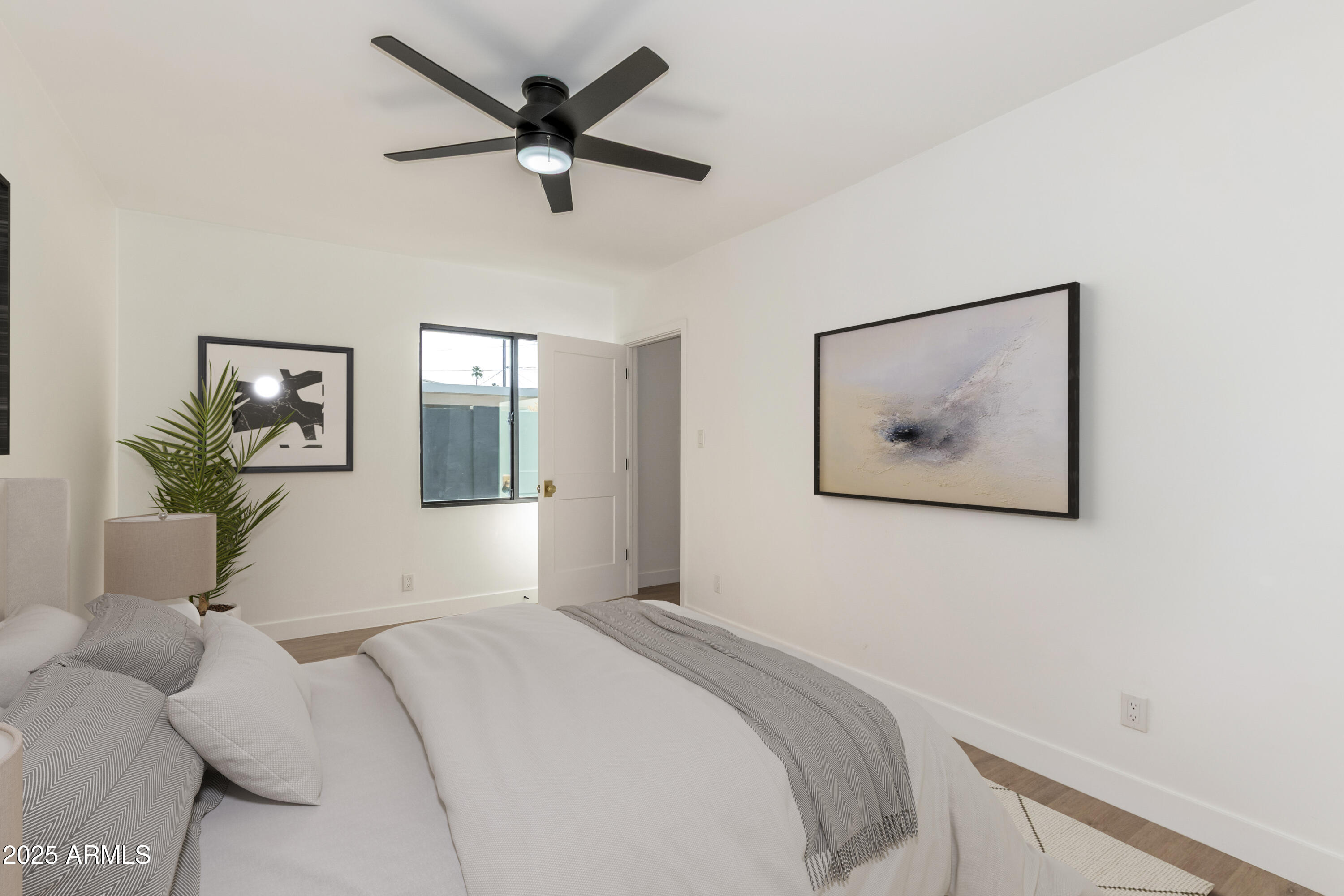 1338 E GRANADA Road, Phoenix