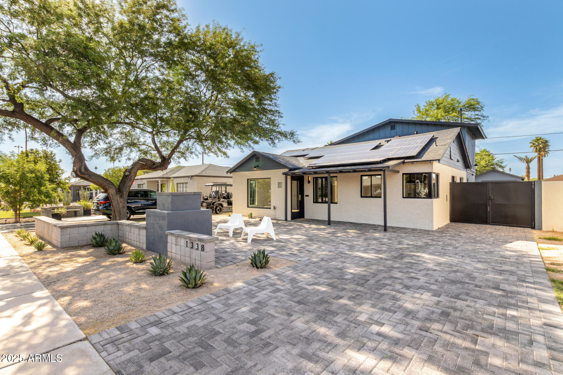 1338 E GRANADA Road, Phoenix