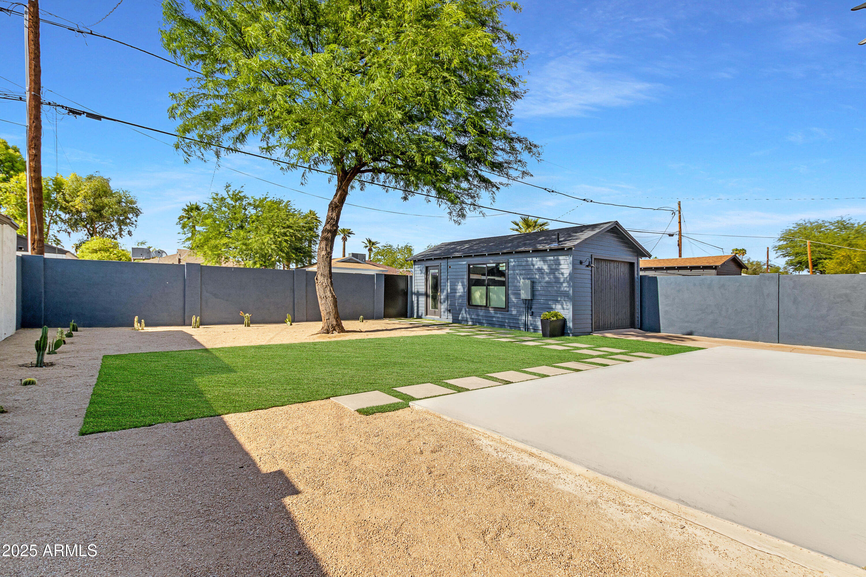 1338 E GRANADA Road, Phoenix