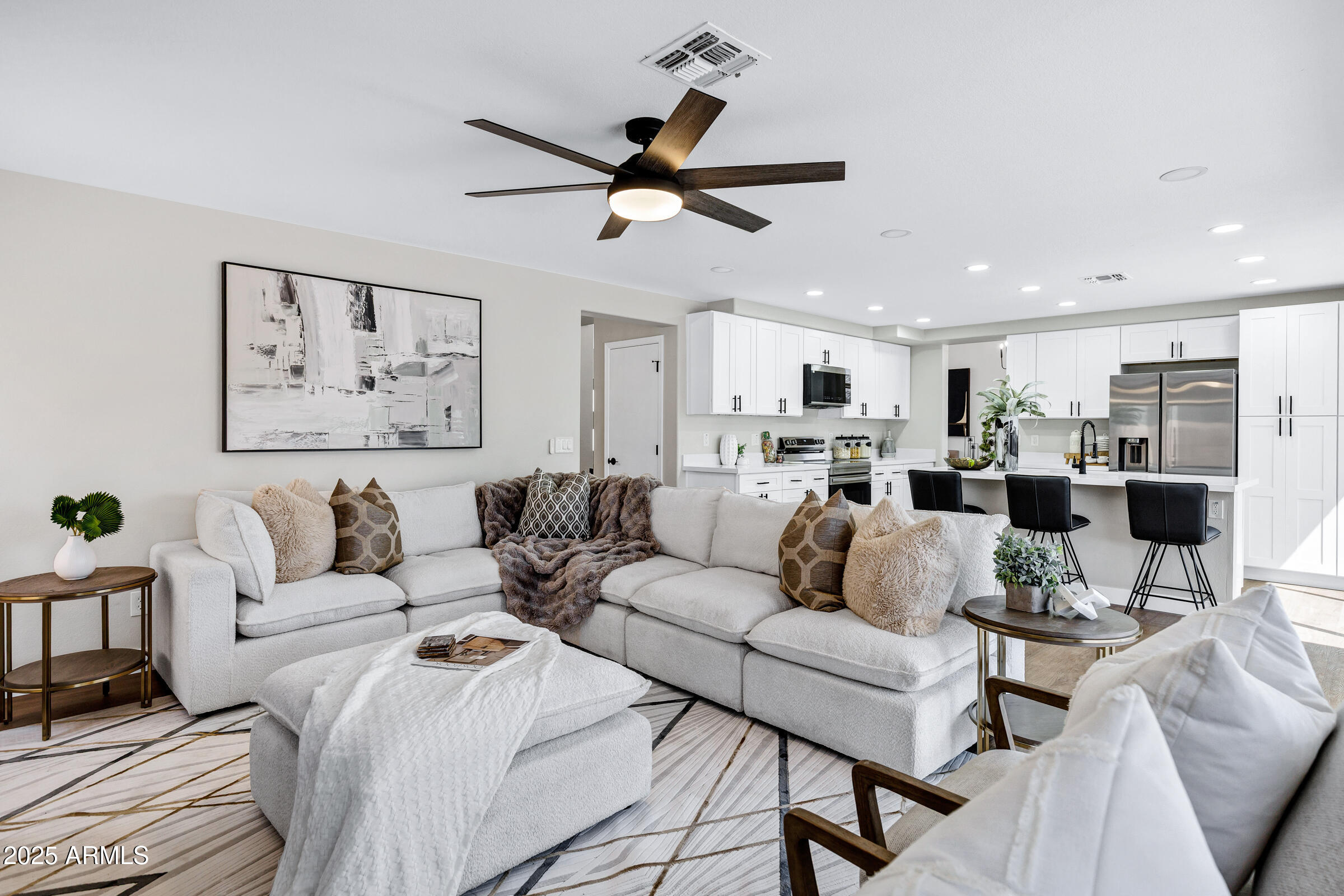 4617 E GOLDFINCH GATE Lane