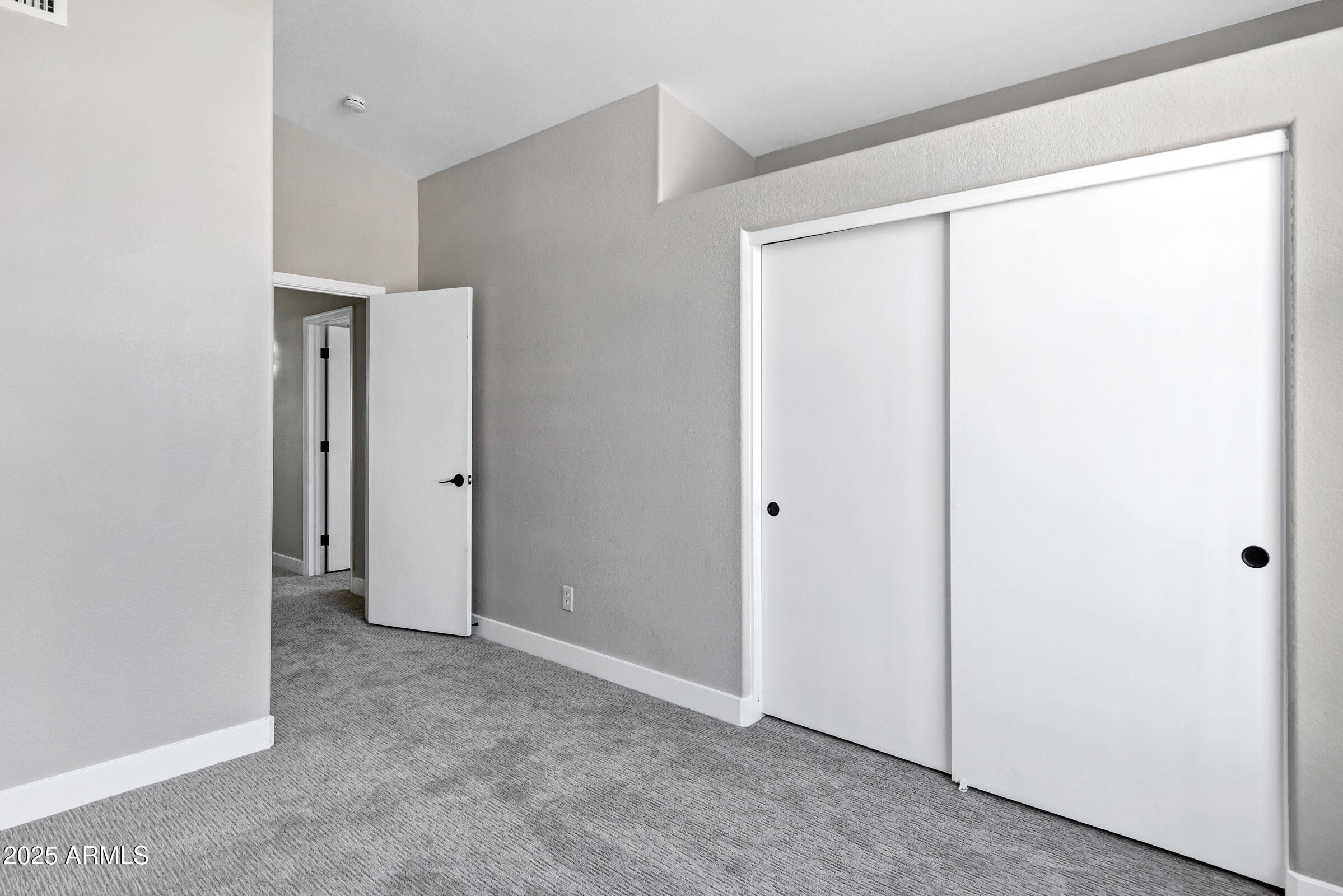 4617 E GOLDFINCH GATE Lane