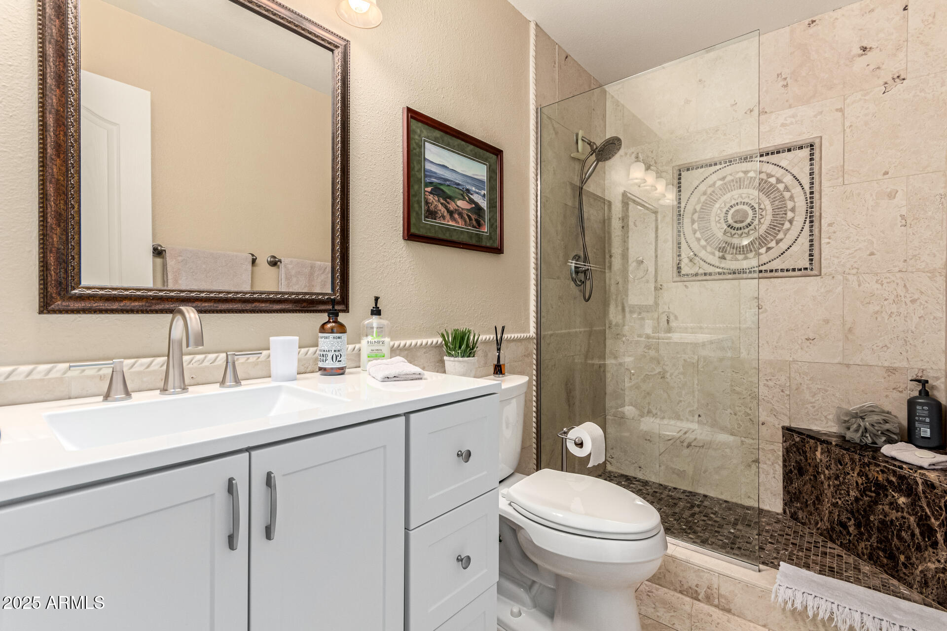 5129 E VOLTAIRE Avenue