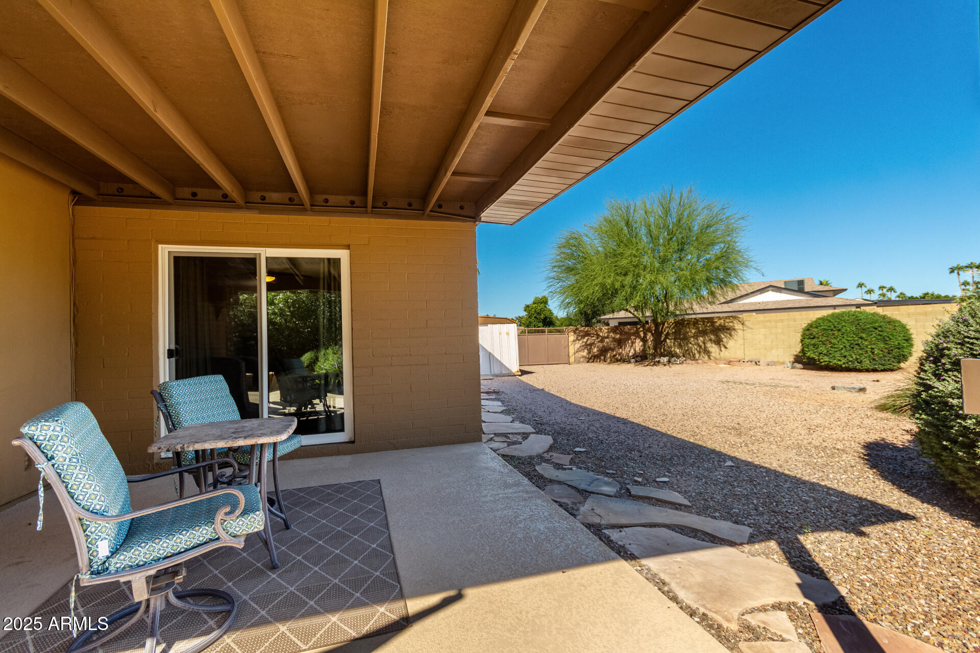 5129 E VOLTAIRE Avenue