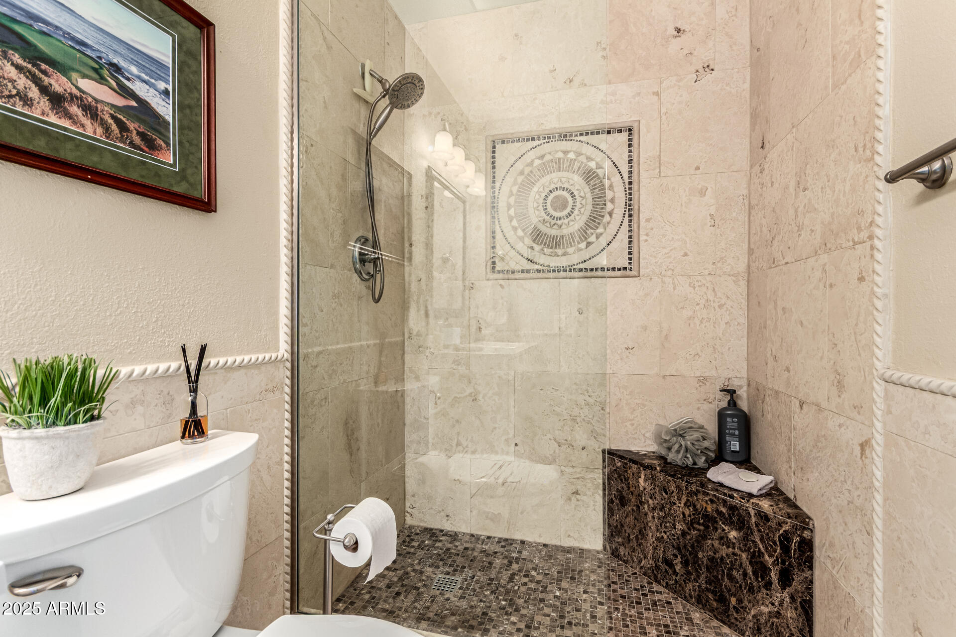 5129 E VOLTAIRE Avenue