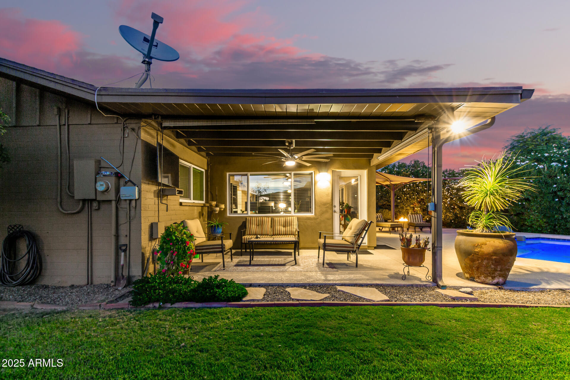 5129 E VOLTAIRE Avenue