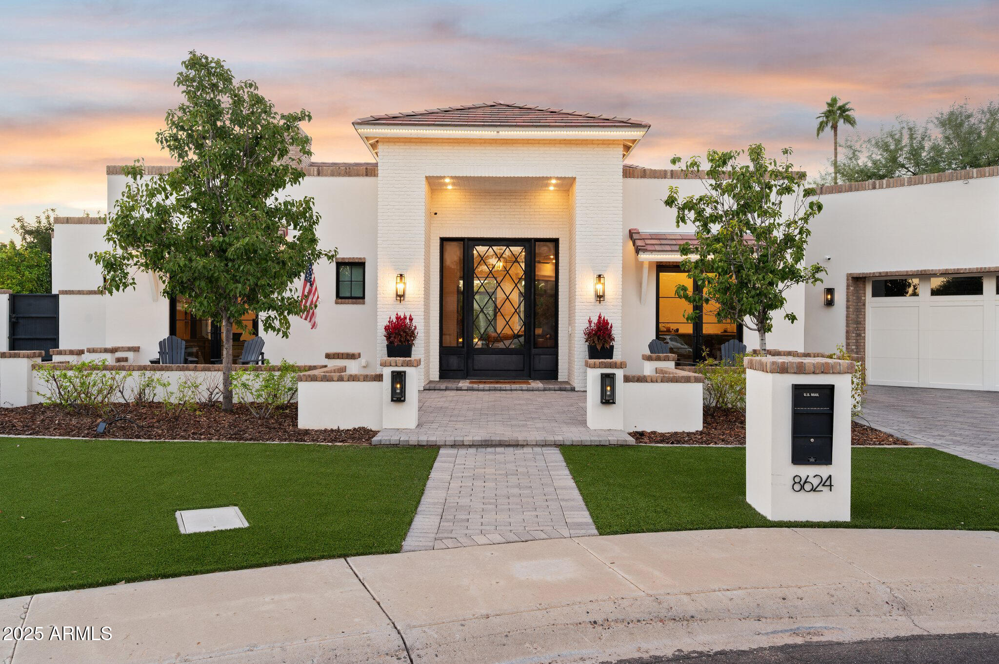 8624 E CAROL Way, Scottsdale