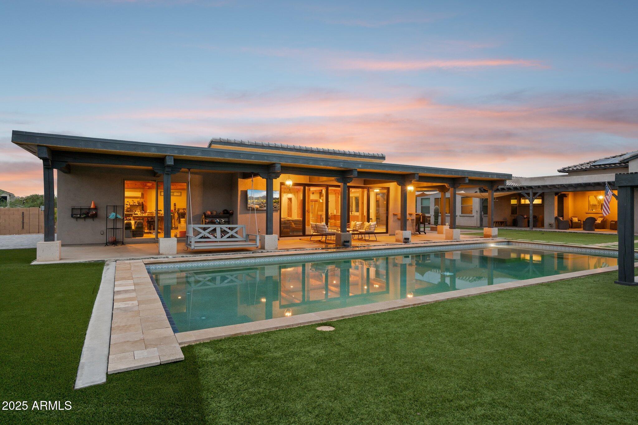 5237 E MONTGOMERY Road