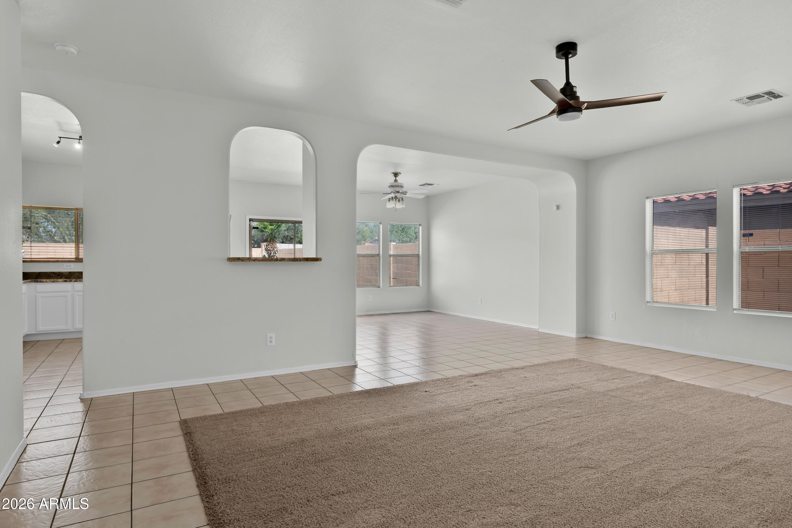 10548 E BRAMBLE Avenue