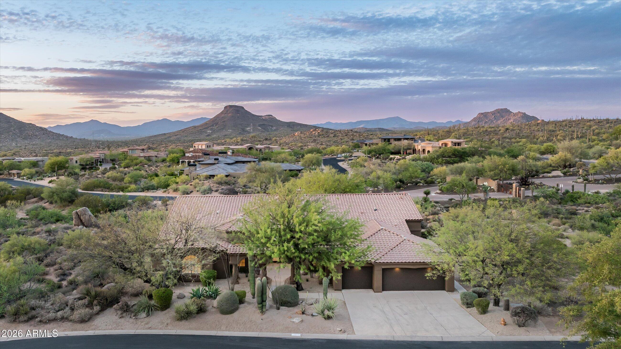 10914 E CINDER CONE Trail