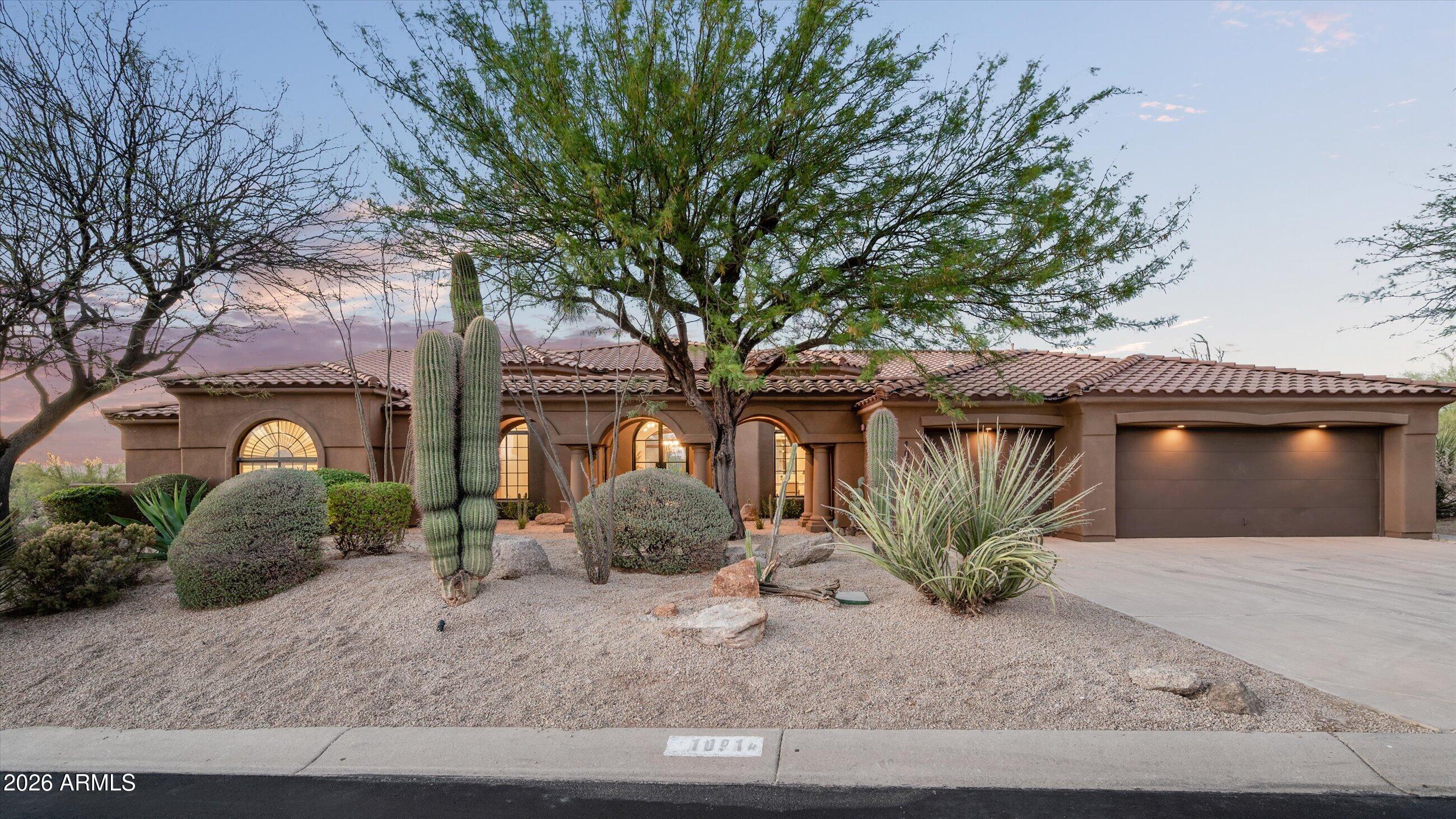 10914 E CINDER CONE Trail
