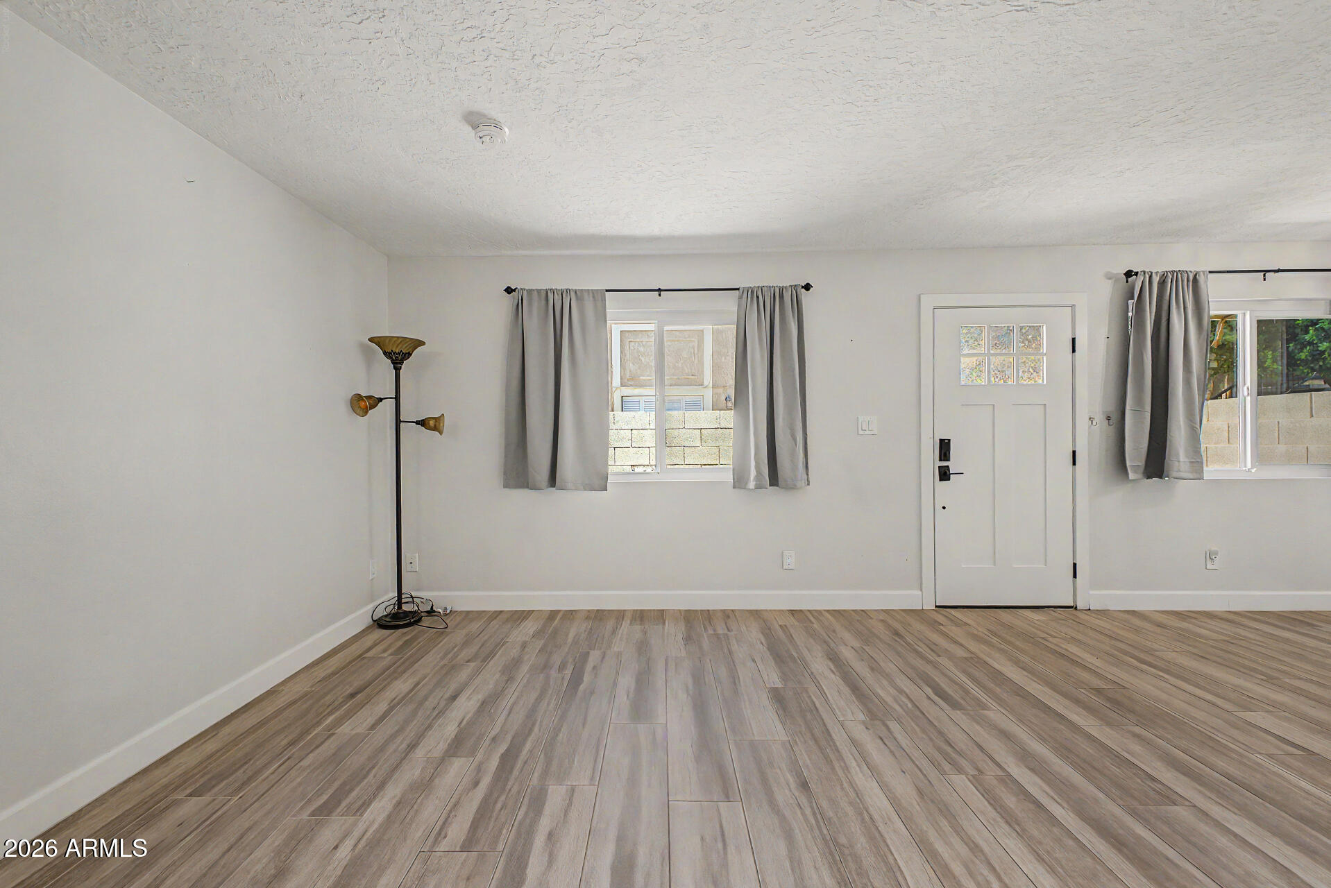 1245 N GRANITE REEF Road