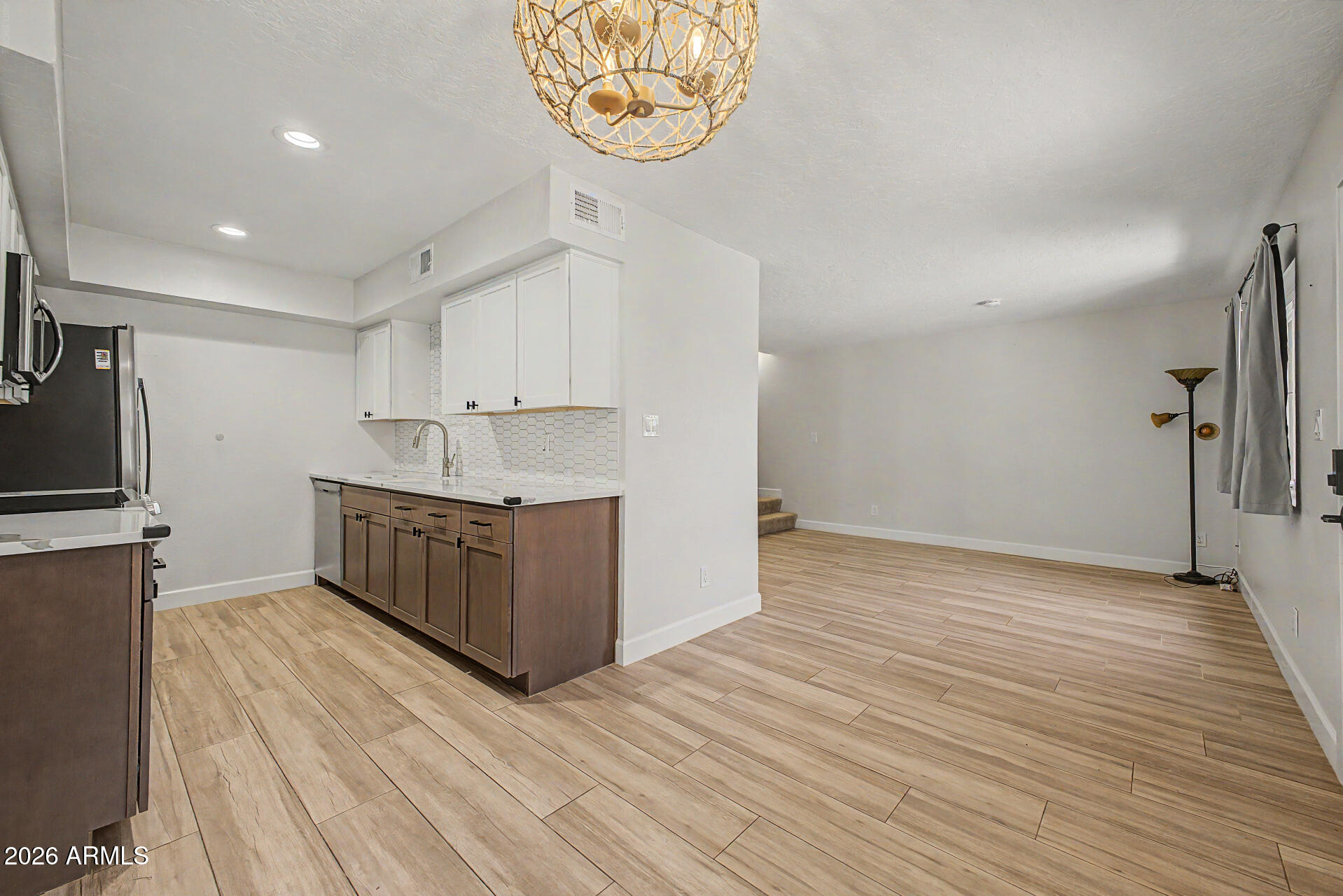 1245 N GRANITE REEF Road