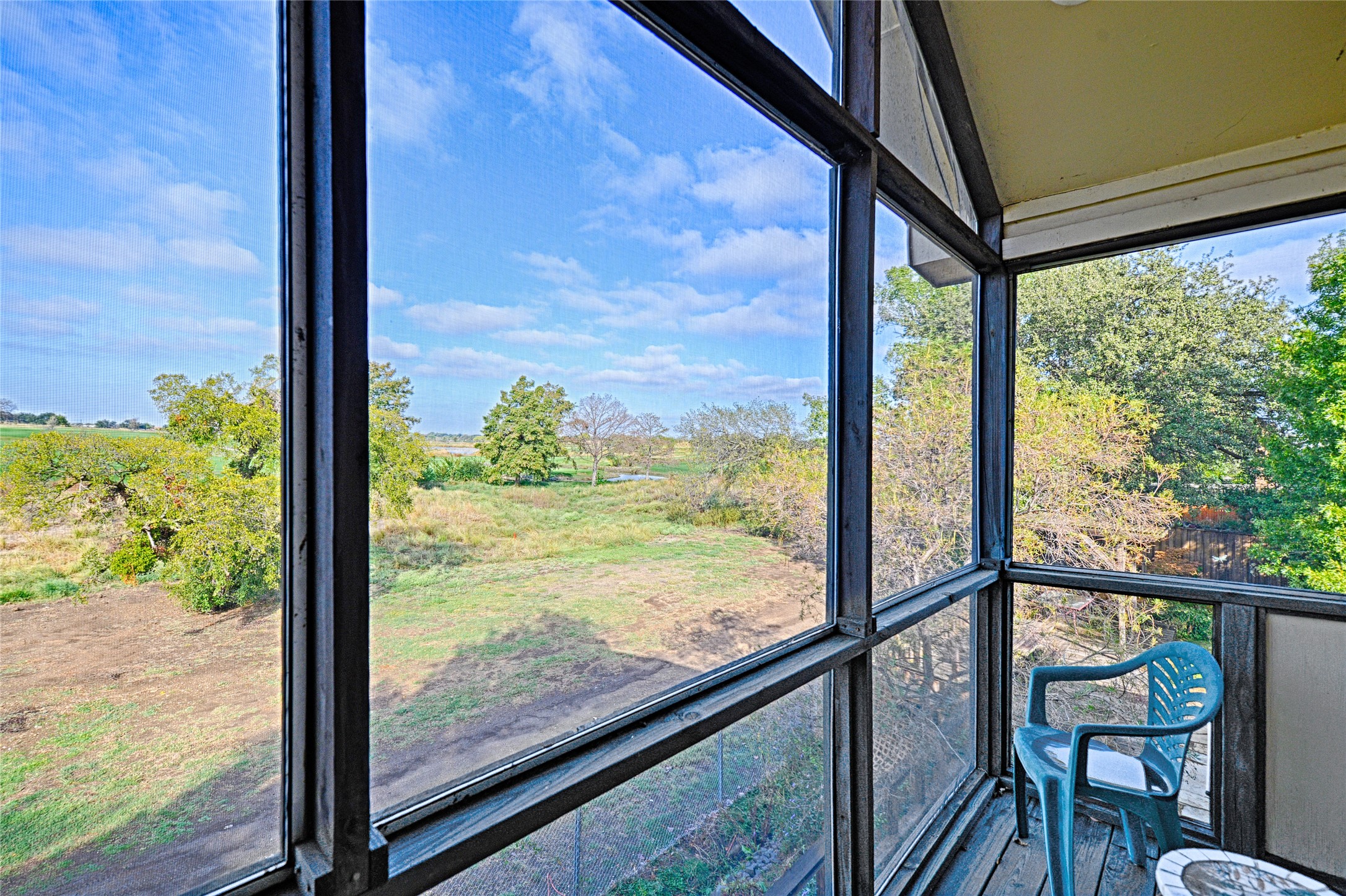 2716 Wagonwheel Drive