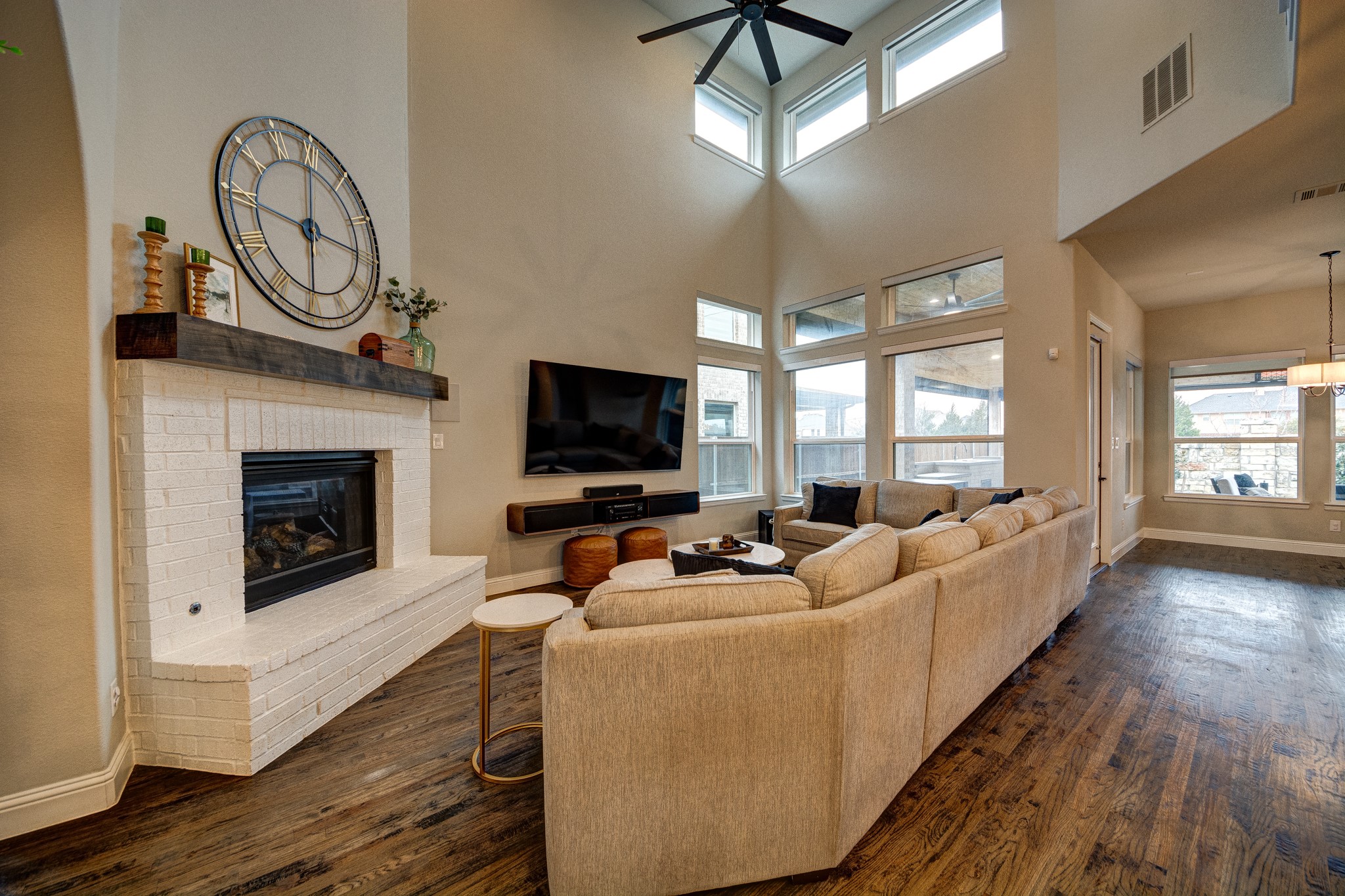 4325 Tall Knight Lane