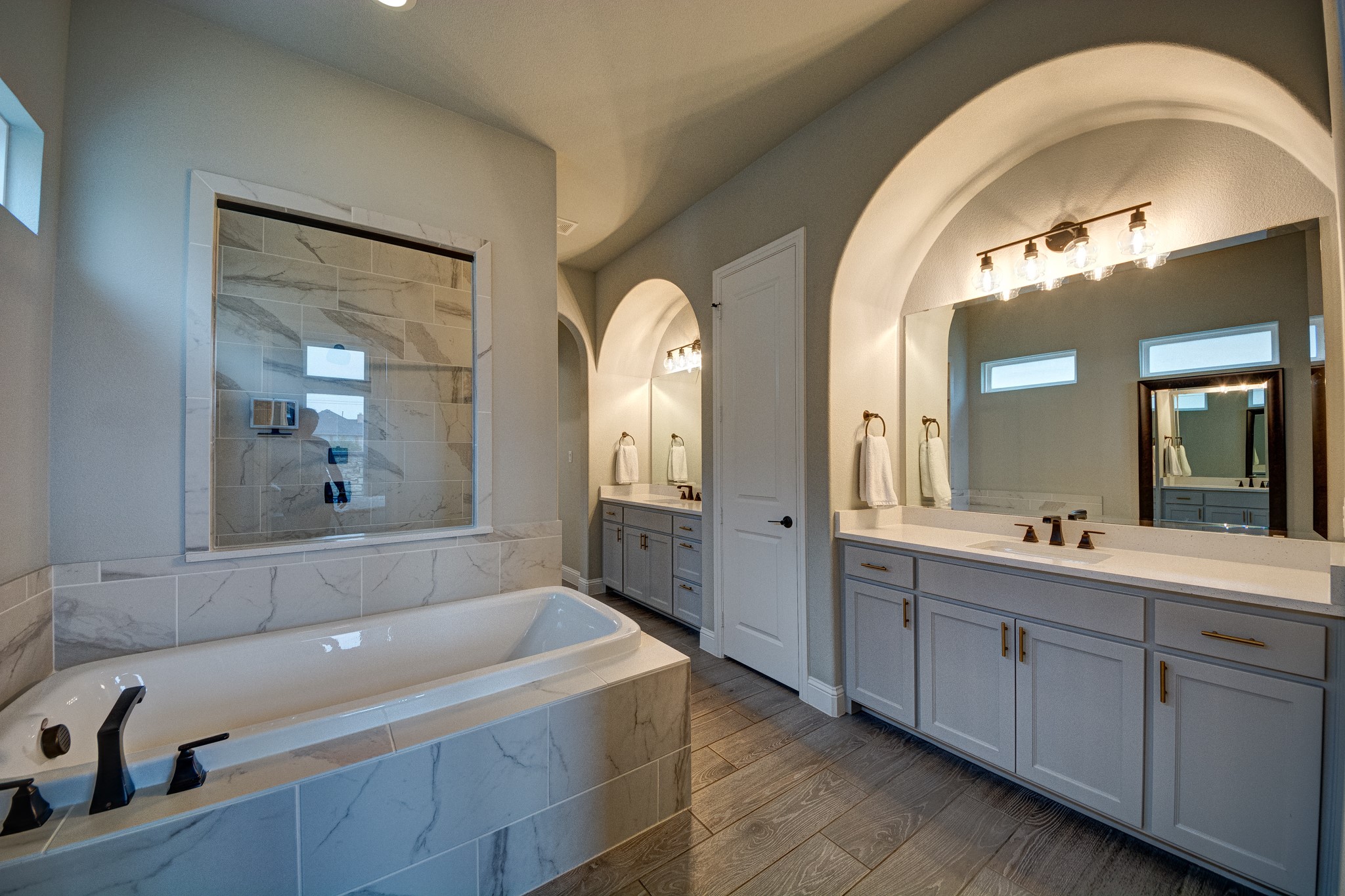 4325 Tall Knight Lane