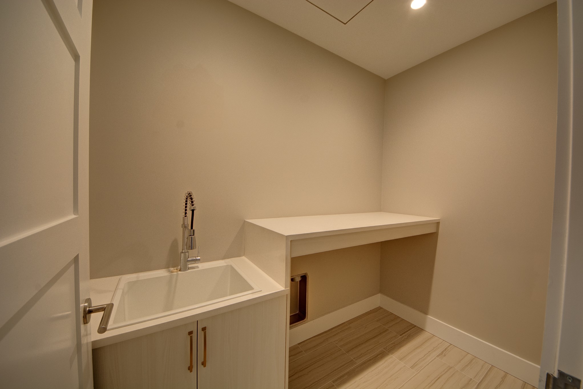 350 Central Avenue 310