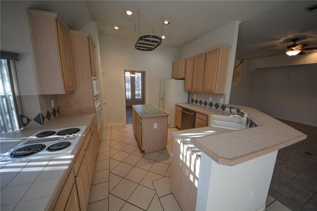 148 Arbor Glen Drive