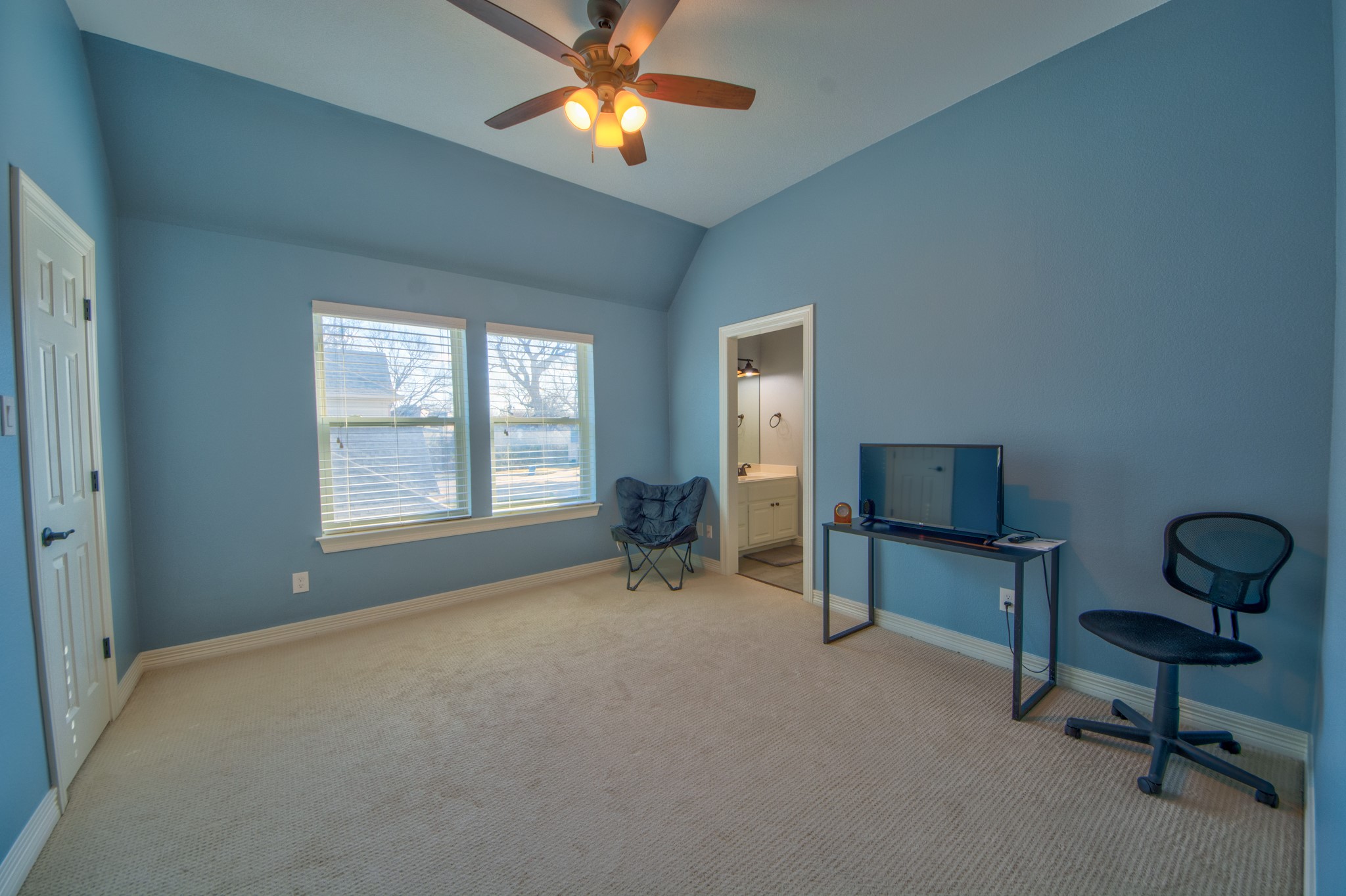 730 E Peninsula Drive