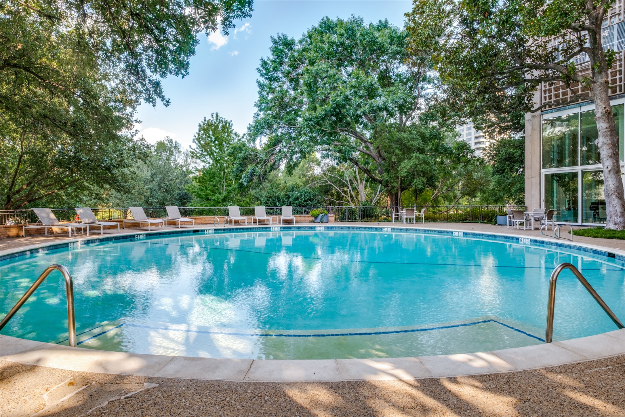 3525 Turtle Creek Boulevard 6C