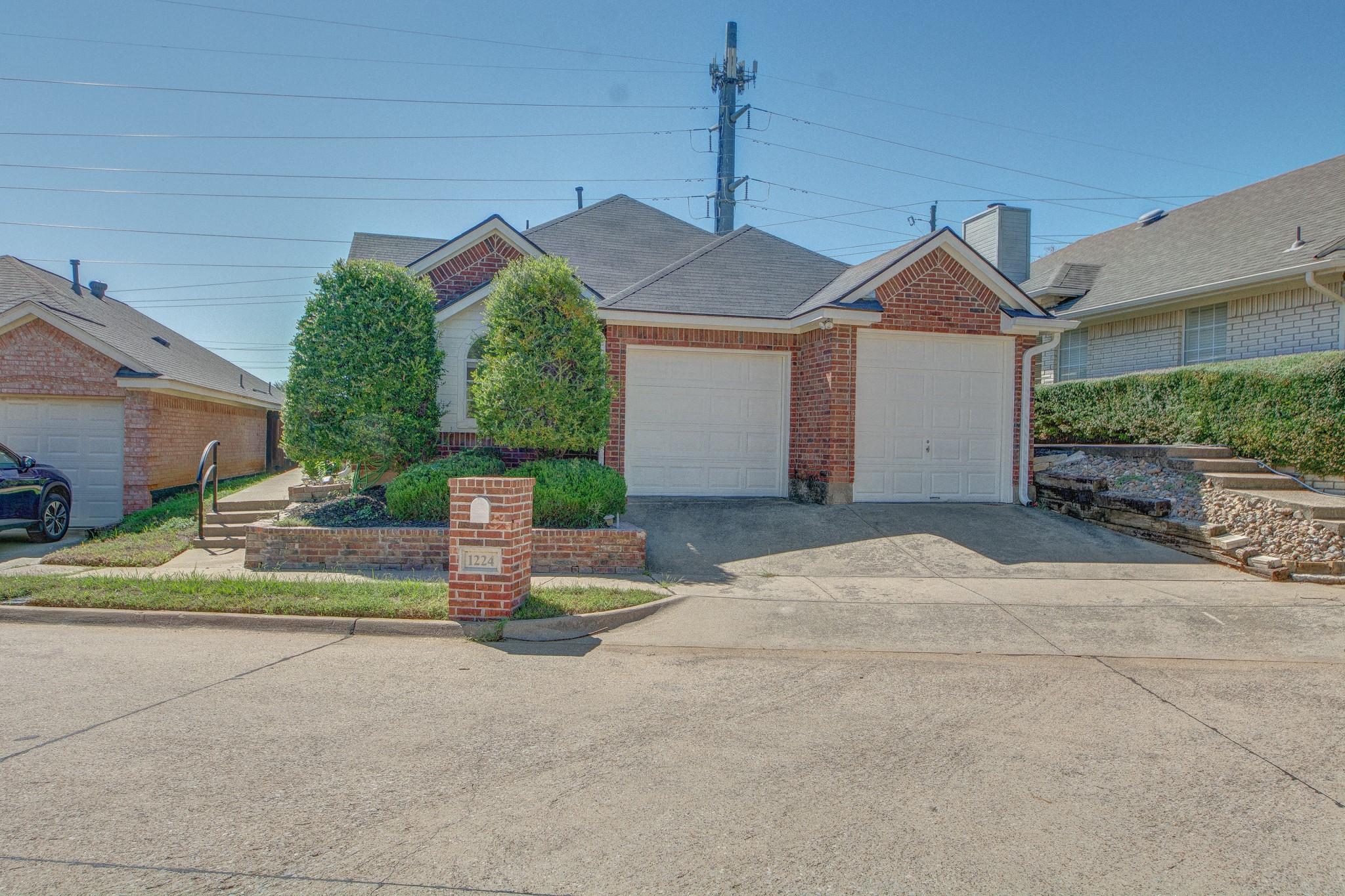 1224 Falcon Trail