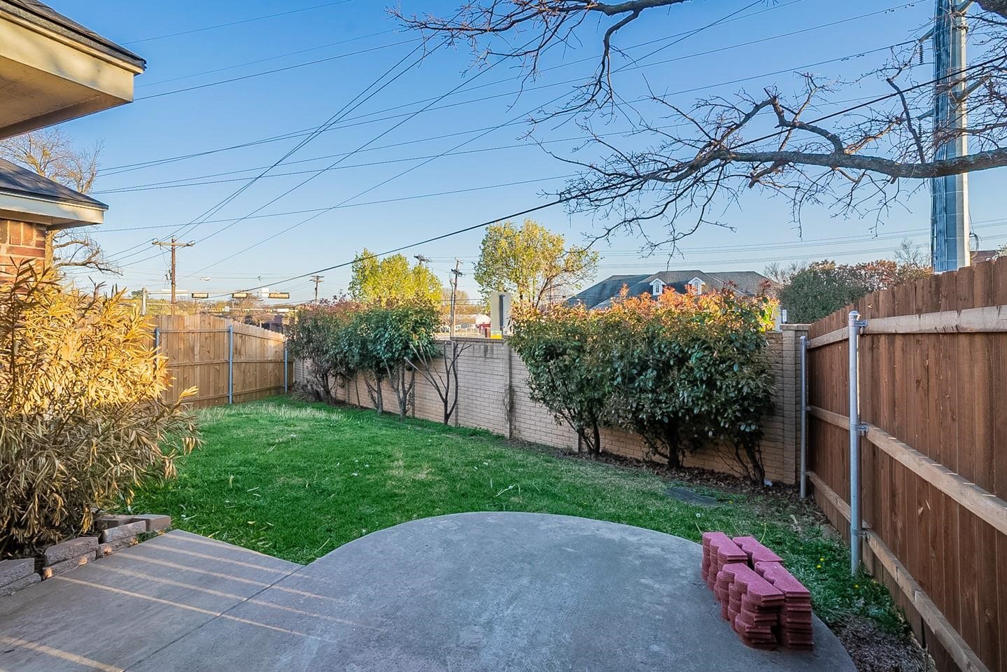 1224 Falcon Trail