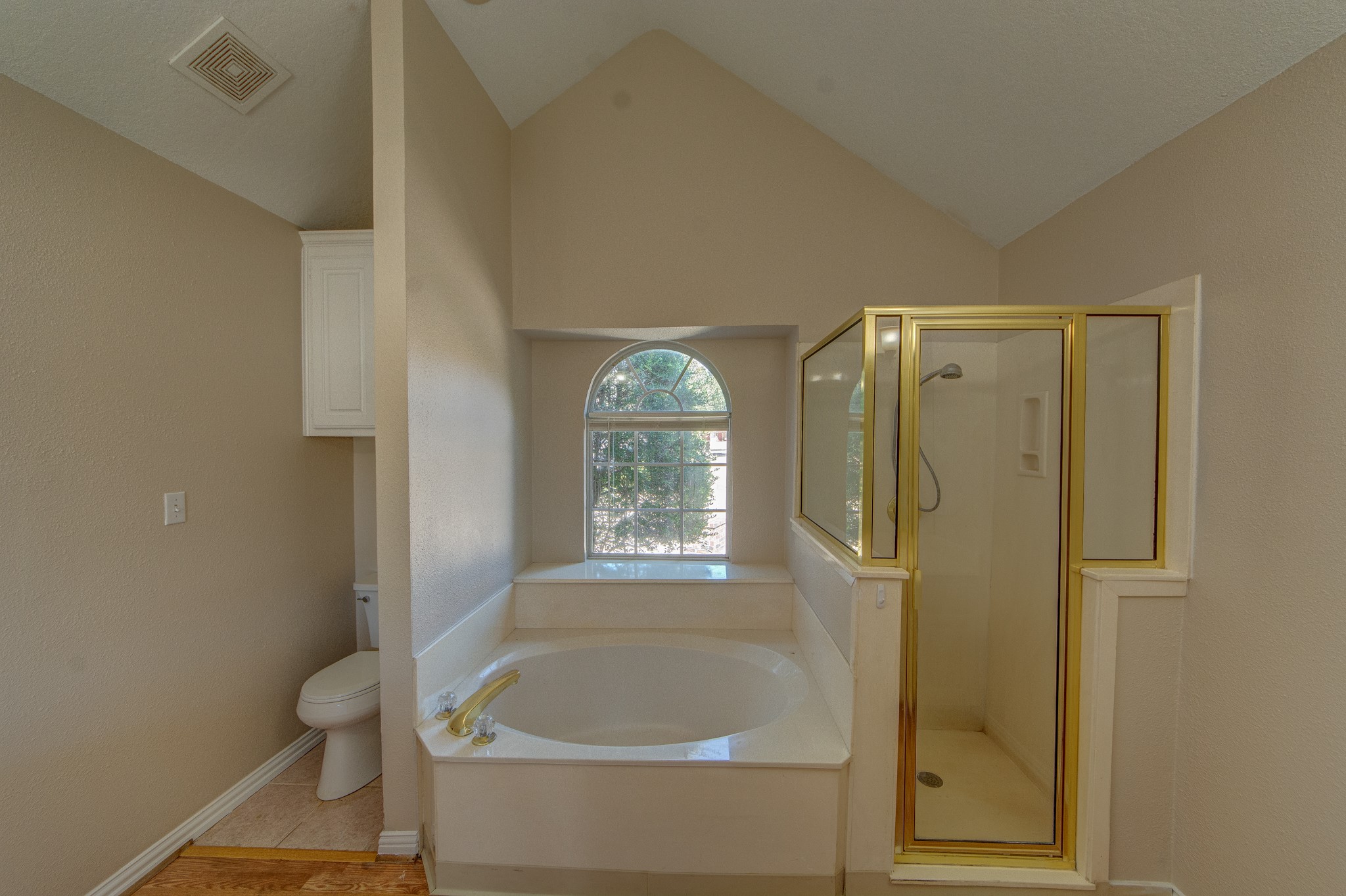 1224 Falcon Trail