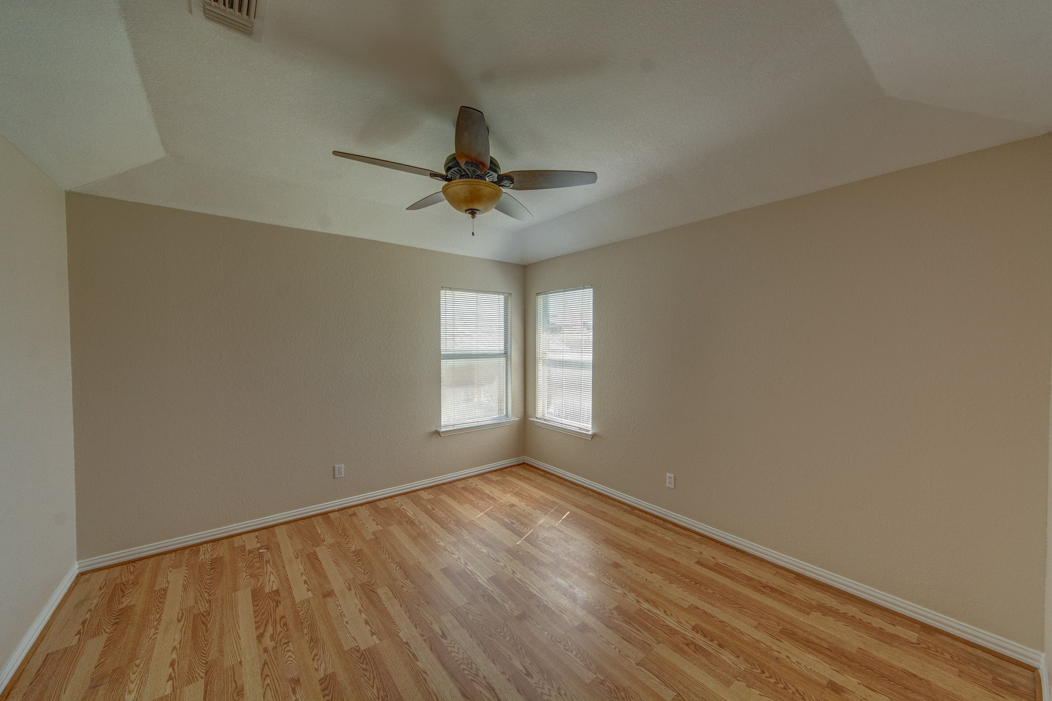 1224 Falcon Trail